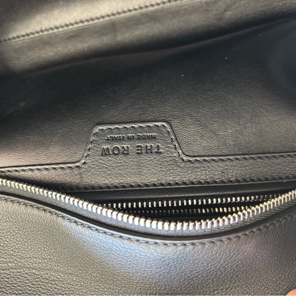 The Row Terrasse Bag - Picture 8 of 11